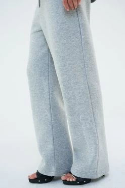 Juicy Couture SILVER MARL COSY FLEECE JOGGER -Juicy Couture 125TORIFLEECEPANT JCLBJ223503 126 SILVERMARLWITHVALERYFLEECEHOODIE JCLAS223501 126 SILVERMARL 0091