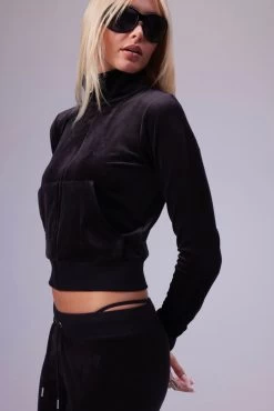 Juicy Couture BLACK CLASSIC VELOUR TRACK TOP -Juicy Couture 220817 JUICYCOUTURE SHOT 108 063copy2Large