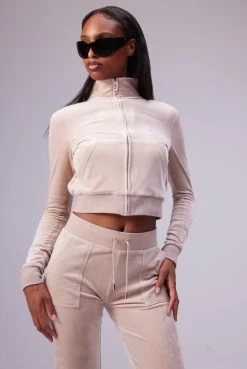 Juicy Couture WARM TAUPE CLASSIC VELOUR TRACK TOP