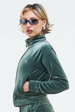 Juicy Couture THYME VELOUR DIAMANTE TRACKTOP -Juicy Couture 246LILIANGRAPHICJOGGER JCWB121093 482 THYME 0043