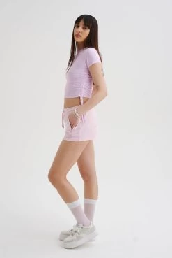 Juicy Couture CHERRY BLOSSOM VELOUR DIAMANTE TRACK SHORTS 7 Juicy Couture CHERRY BLOSSOM VELOUR DIAMANTE TRACK SHORTS -Juicy Couture CALLIEARCHEDRUCHETSHIRT JCWCT123327 369 PINKARCHEDMONOPRINT 016.jpgJCWH121001TAMIASHORTS CHERRYBLOSSOM 381