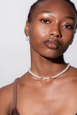 Juicy Couture GOLD JC STUDS WITH PEARL DROP -Juicy Couture JCJCHN22211545304 fb85a25b bf55 4bd8 85dc d0ea3c009fb0