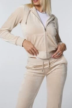 Juicy Couture BRAZILIAN SAND CLASSIC VELOUR ROBERTSON HOODIE