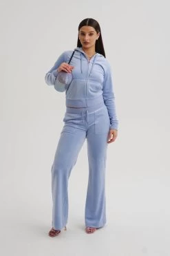 Juicy Couture DELLA ROBIA CLASSIC VELOUR ROBERTSON HOODIE -Juicy Couture ROBERTSONHOODIE JCAP176 102 DELLAROBIABLUE 001 288a4e92 0b26 4137 9353 7c30f8a5f304