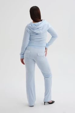 Juicy Couture NANTUCKET BREEZE CLASSIC VELOUR ROBERTSON HOODIE -Juicy Couture ROBERTSONHOODIE JCAP176 382 NANTUCKETBREEZE 027 6894c2a7 f9a8 4210 b3f5 d8fc80c4d5f3